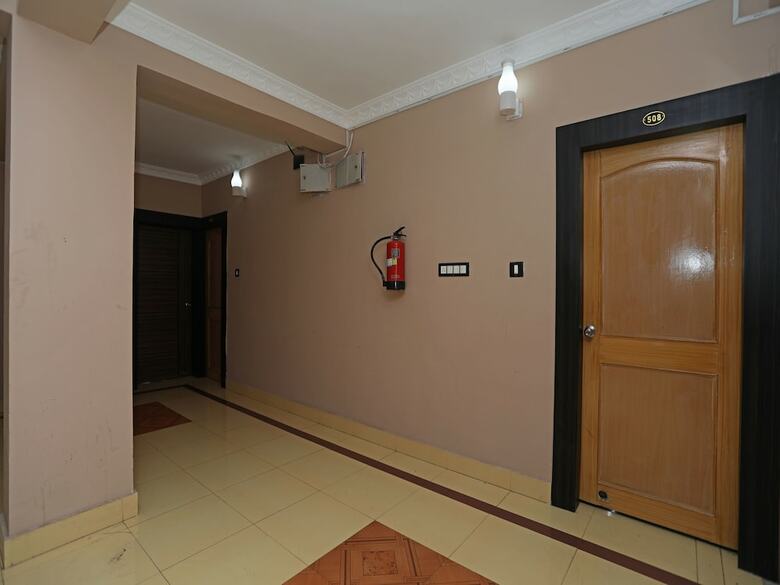 Hotel Oyo 11631 Star Inn