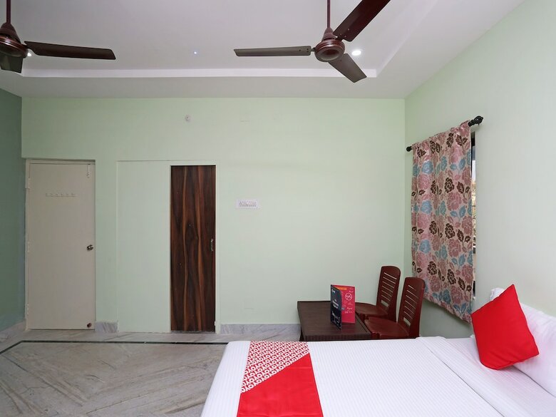 Hotel Oyo 10512 The Extended Stay 2