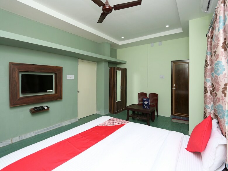 Hotel Oyo 10512 The Extended Stay 2