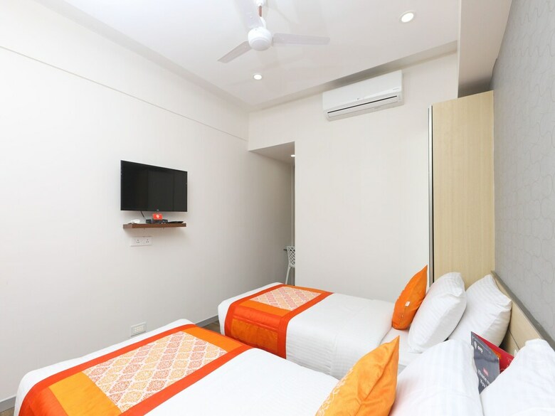 Hotel Oyo 12236 The Pearl