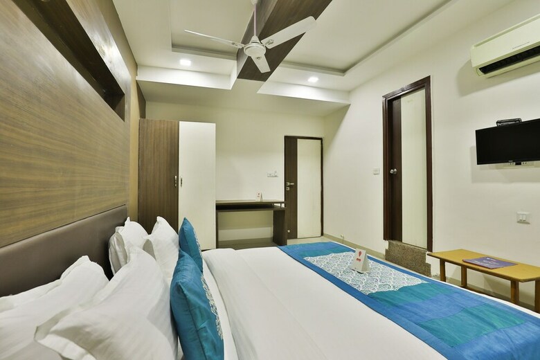 Oyo 12800 Hotel Vlee