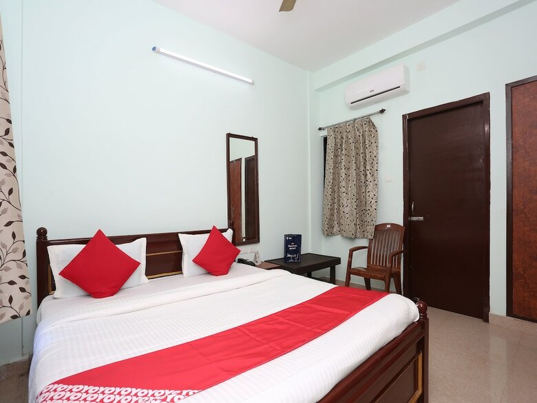 Hotel Oyo 12658 Dreamboat