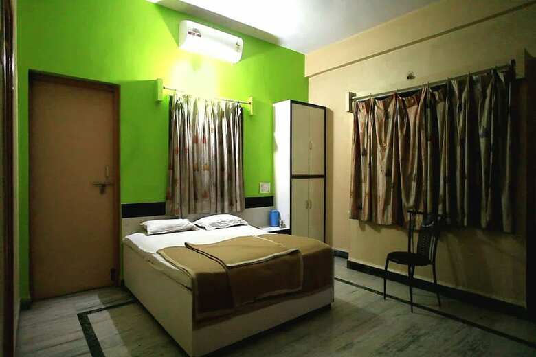 Hotel Kaustubh