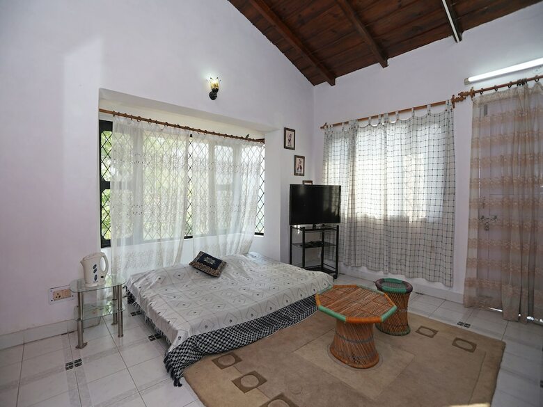 Oyo 13076 Home Boutique 3bhk Villa Bhimtal
