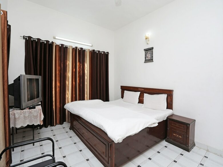 Oyo 13076 Home Boutique 3bhk Villa Bhimtal