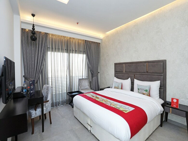 Oyo 11071 Hotel Tisya