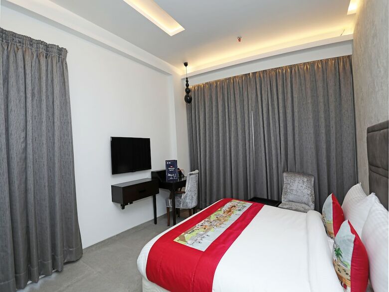 Oyo 11071 Hotel Tisya