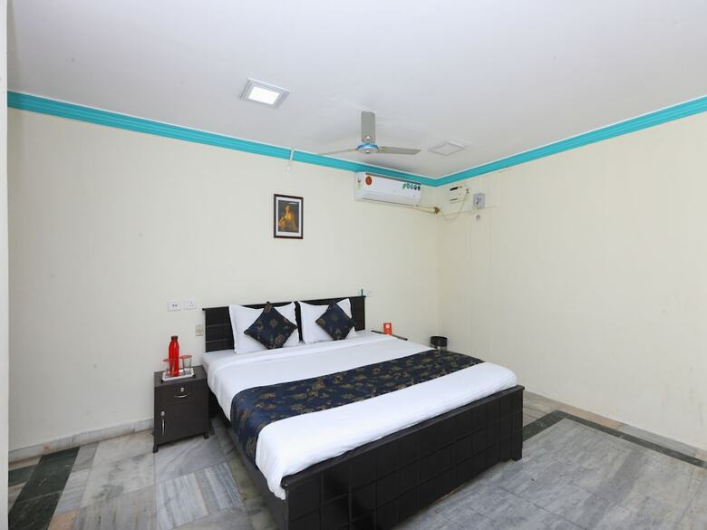 Hotel Neha Residency