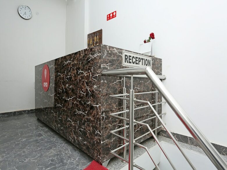 Oyo 11405 Hotel Tej Palace