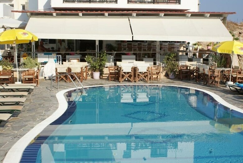 Hotel Milos