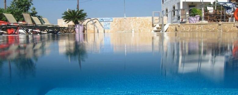Hotel Milos
