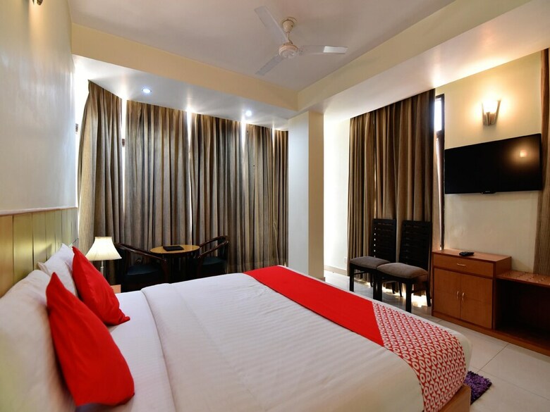 Oyo 1492 Hotel Broadway Inn