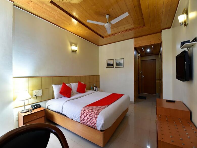 Oyo 1492 Hotel Broadway Inn