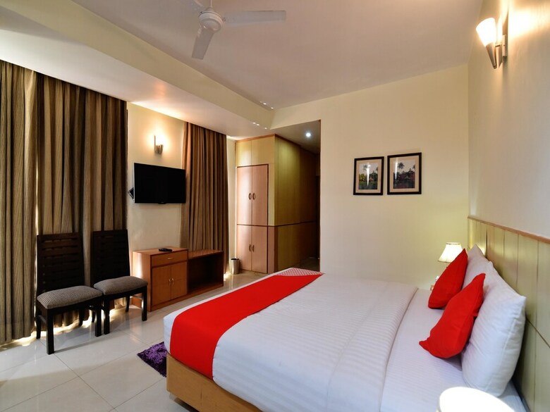 Oyo 1492 Hotel Broadway Inn