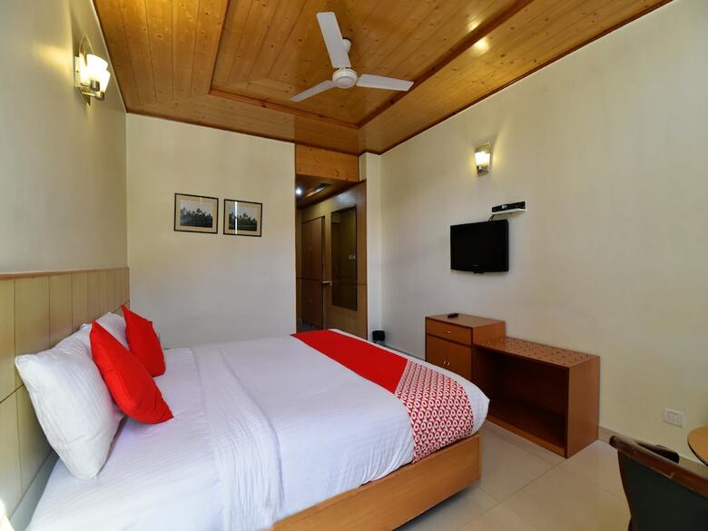 Oyo 1492 Hotel Broadway Inn
