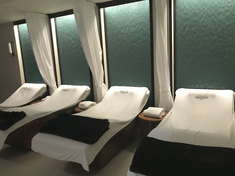 Aparthotel Fisher Island By Sunnyside Resorts