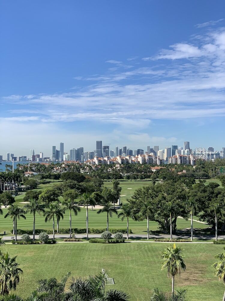 Aparthotel Fisher Island By Sunnyside Resorts