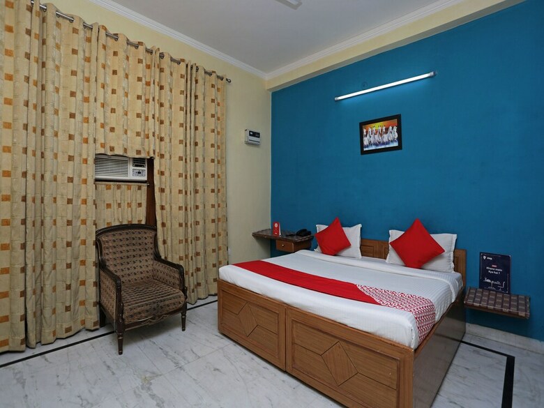 Hotel Oyo 12194 Jm Residency
