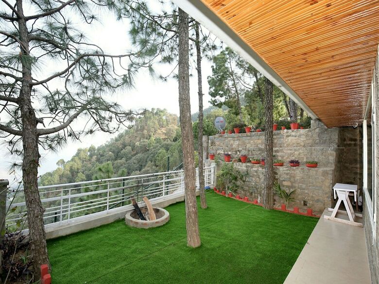 Oyo 13128 Home 2bhk Boparai House Barog