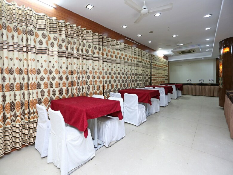 Oyo 11307 Hotel Satya Villas