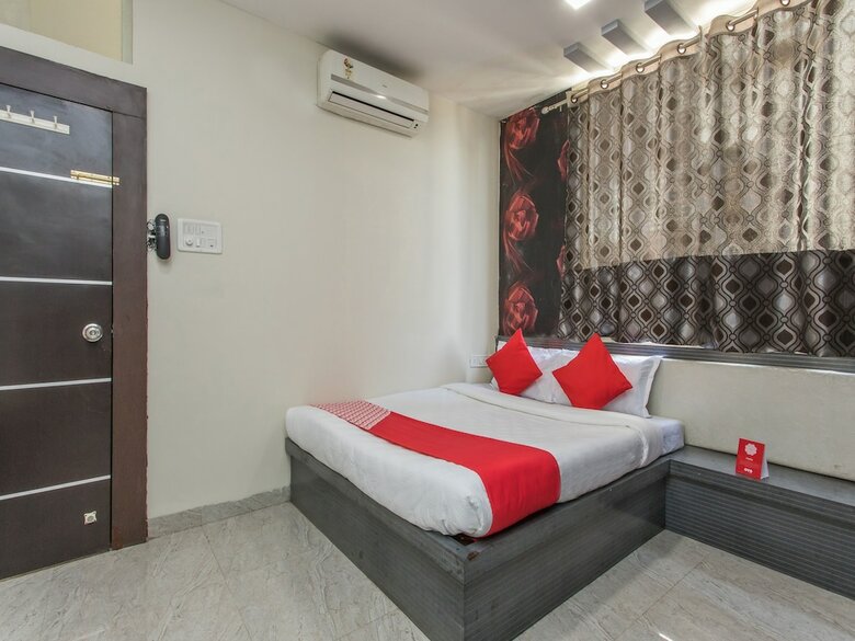 Oyo 3689 Sky Hotel