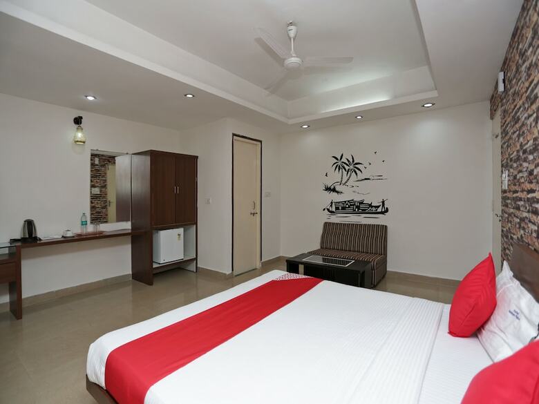 Oyo 3260 Hotel Abhinav Palace