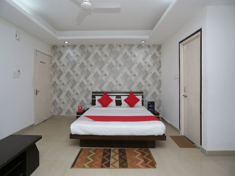 Oyo 3260 Hotel Abhinav Palace