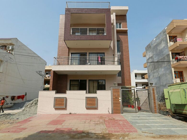 Hotel Oyo 11911 Go Rooms
