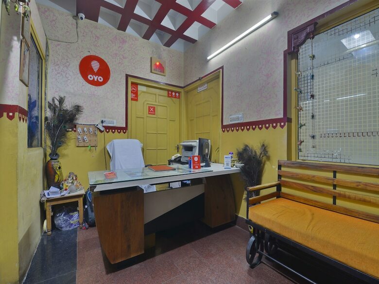Hotel Oyo 13096 Braj Haveli