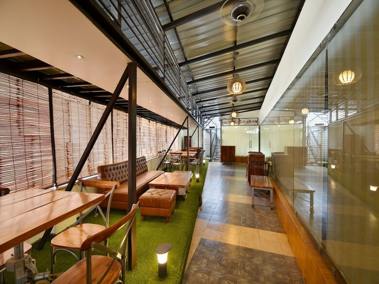 Oyo 11928 Hotel Ajmer Regency