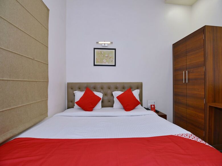 Oyo 11928 Hotel Ajmer Regency