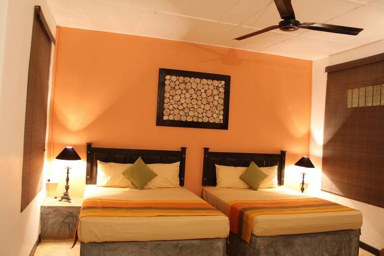 Hotel Margosa Green
