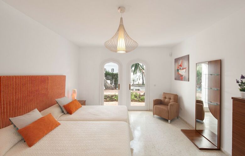 Villa Bara