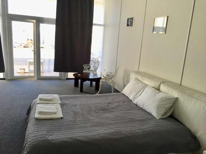 Bono Beach Hotel