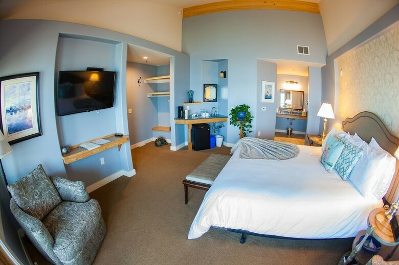 Hotel Blue Wave Inn
