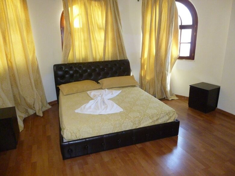 Hotel Il Conte Di Monte Cristo
