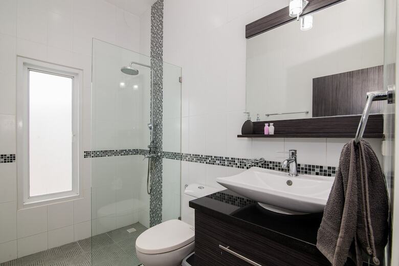 Private  4 Bedroom Pool Villa L28