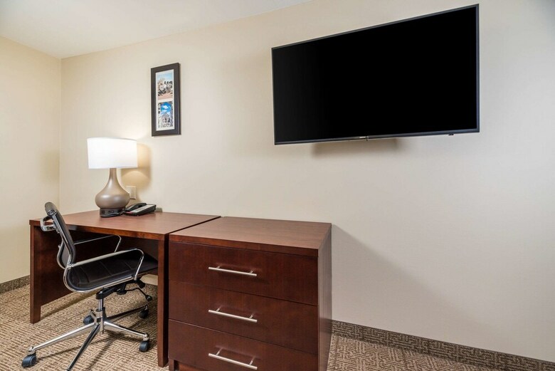 Hotel Comfort Inn
