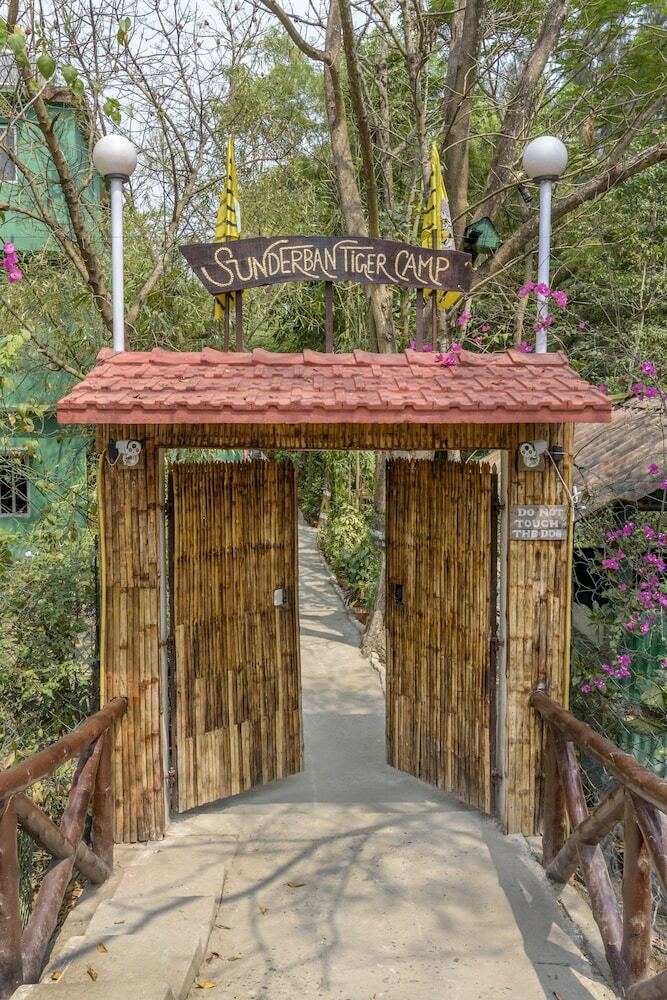 Hotel Sunderban Tiger Camp