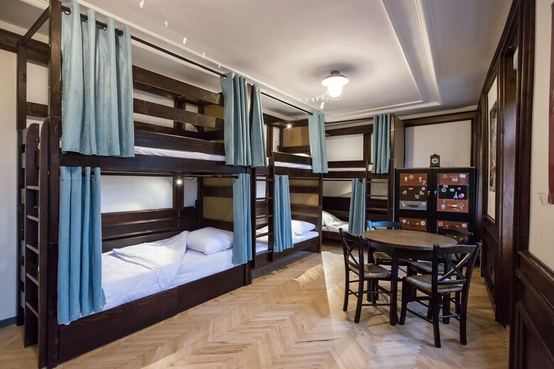 Hostal Zeitlos Boutique Hostel