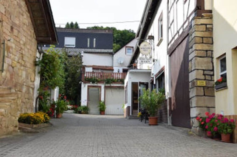 Posada Gasthaus Zum Hahn