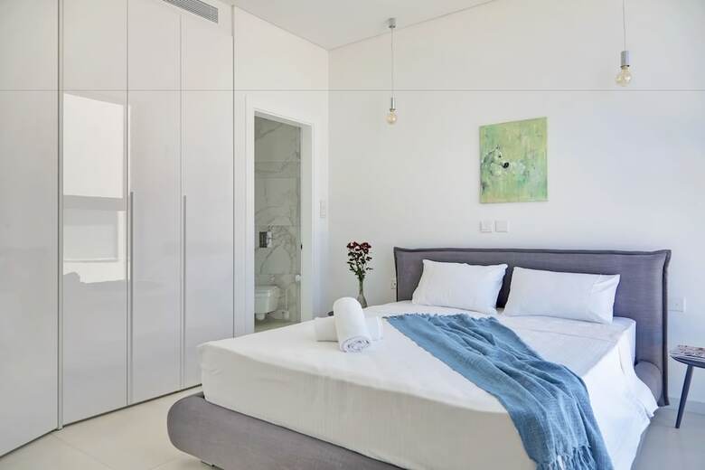 Sunrise Seaview Villas