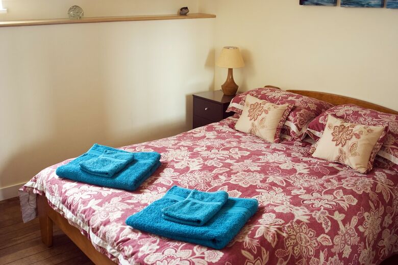 Hotel La Nesli�re ? Chambres D?h�tes Bio