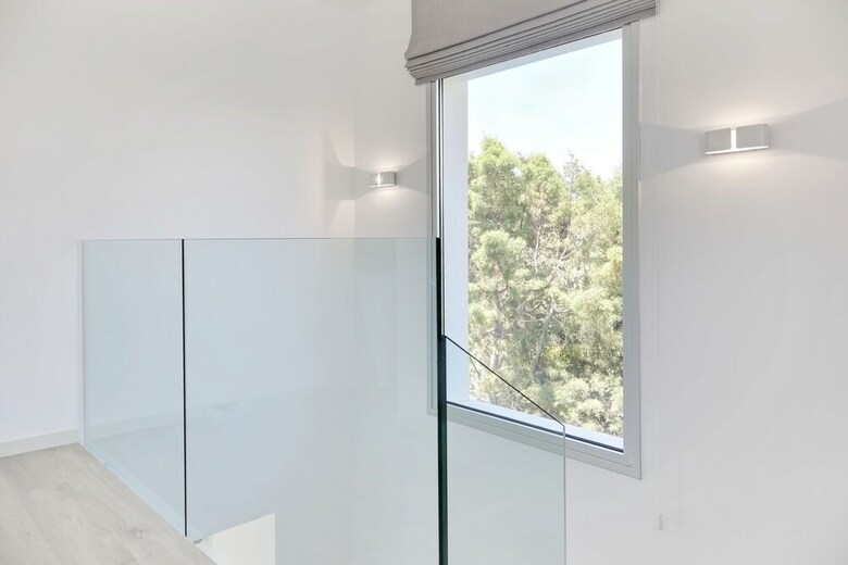 Royal 4 Bedroom Seafront Villa