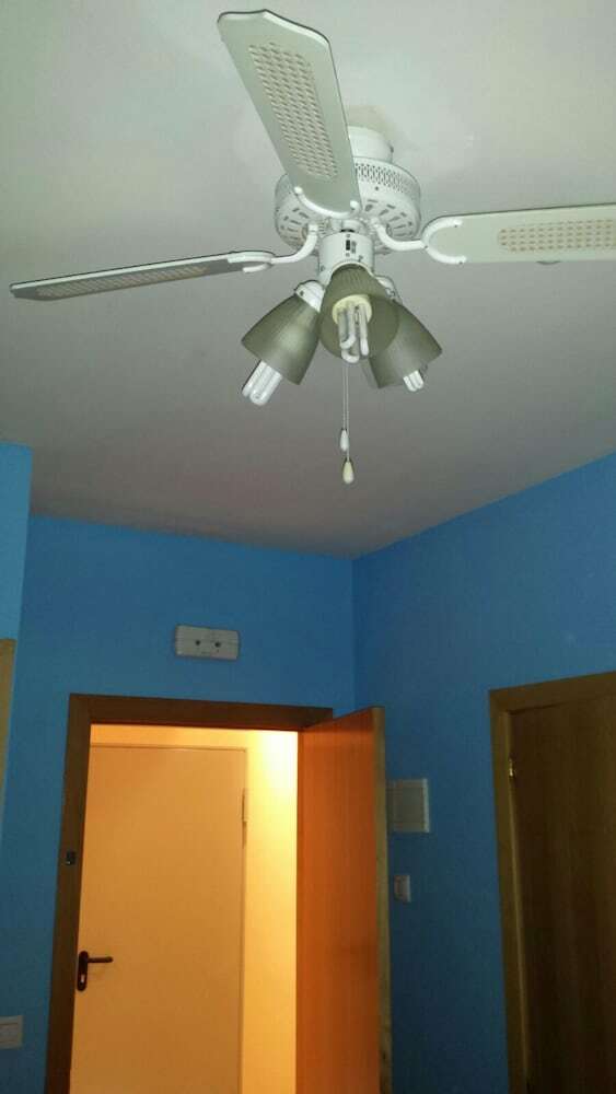 Hotel Residencia Universitaria Cum Laude