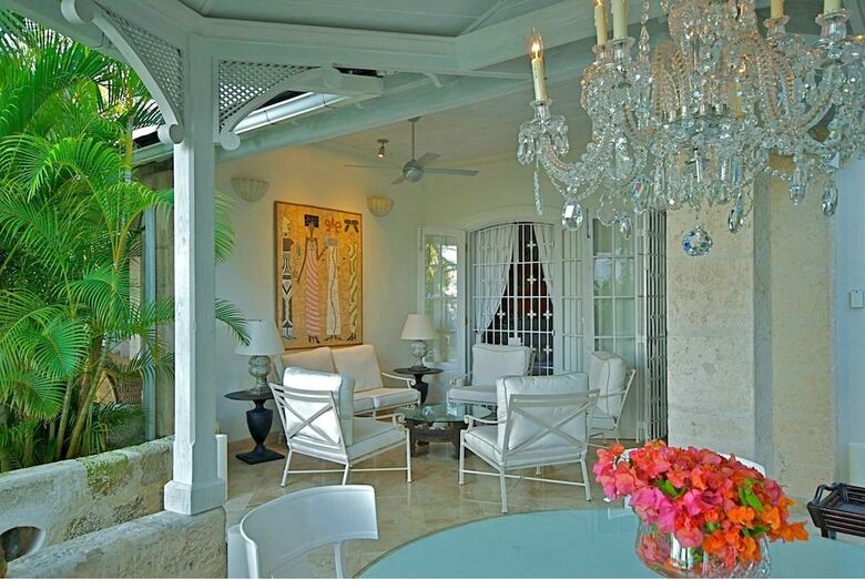 Villa Emerald Beach 4 Plumbago By Altman