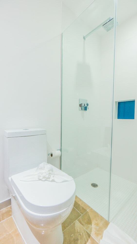 Apartamentos Kuxtal 5th Avenue Condo