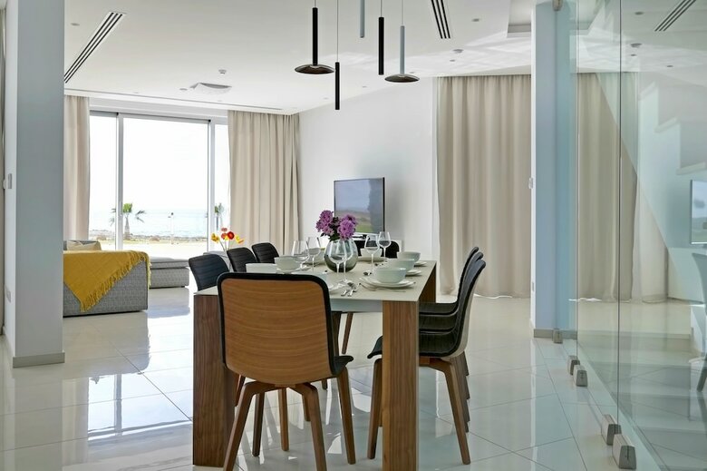 Glory Beachfront Villa