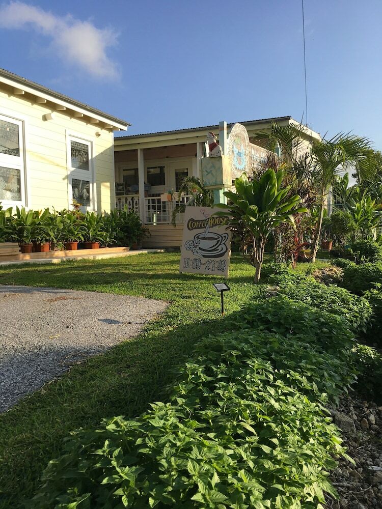 Hotel Guest House One One One