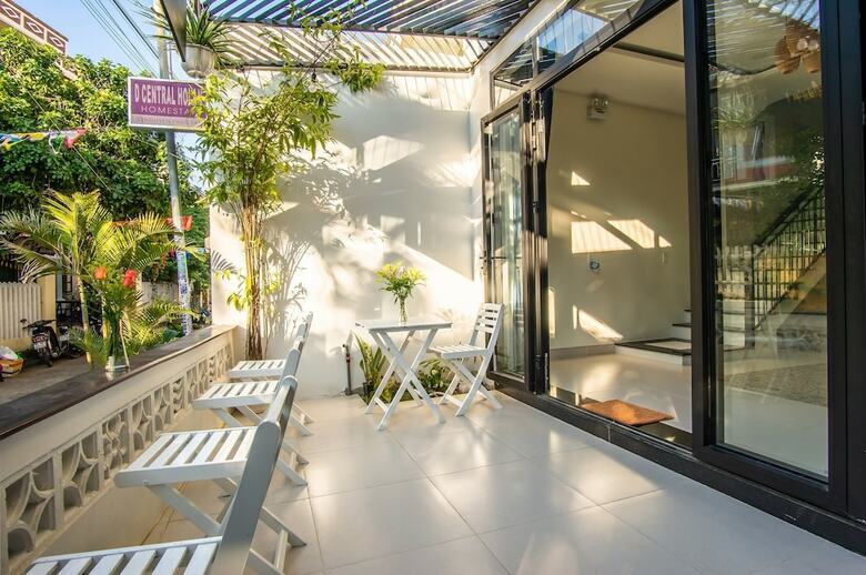 Bed & Breakfast D Central Homestay Hoi An